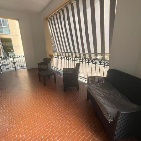 דירות אסטי La Casa Nel Viale מראה חיצוני תמונה